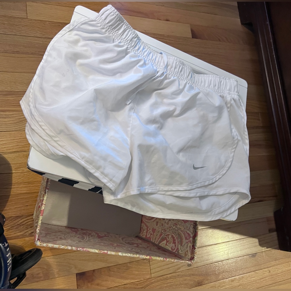 Nike Dri-FIT white Shorts